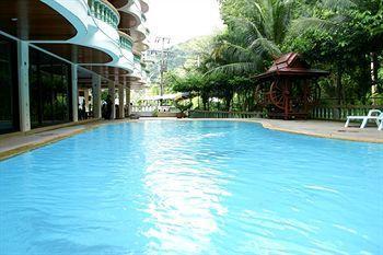 Ratana Hill Lägenhetshotell Patong